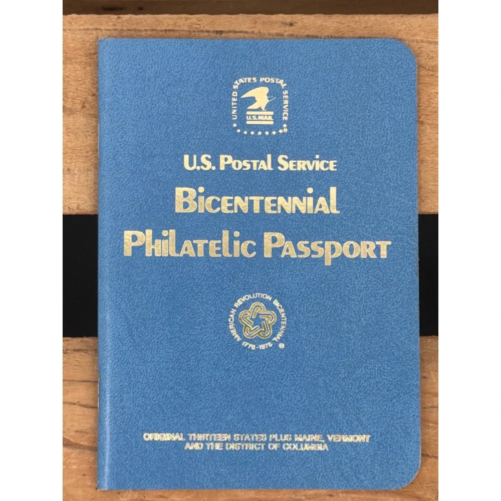 Vintage 1975 USPS Bicentennial Philatelic Passport Blue Collectible Booklet 820‎